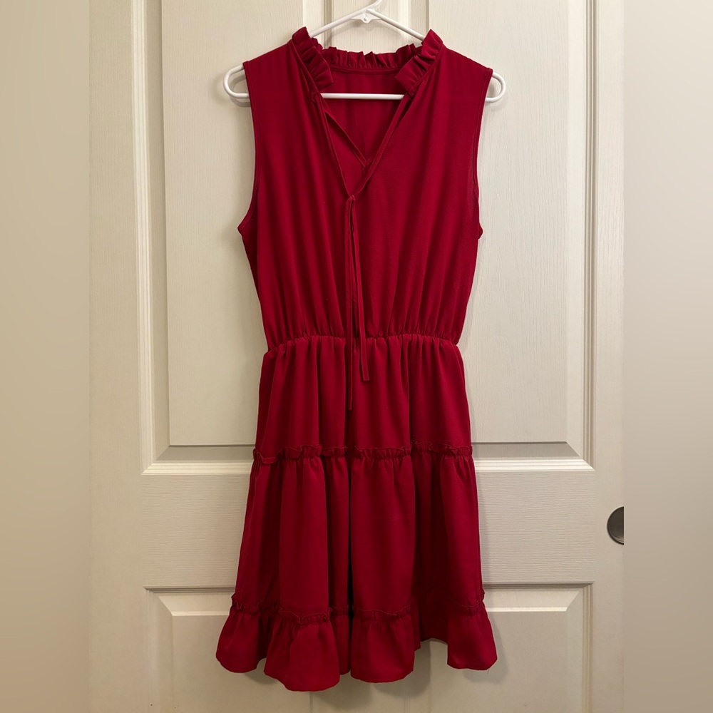 Western style sleeveless chiffon dress